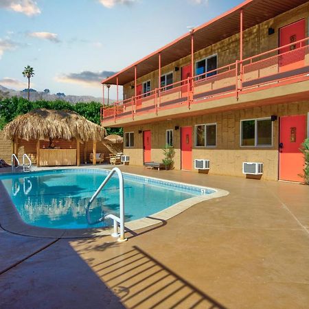 Tiki Hotel 팜 스프링스 외부 사진